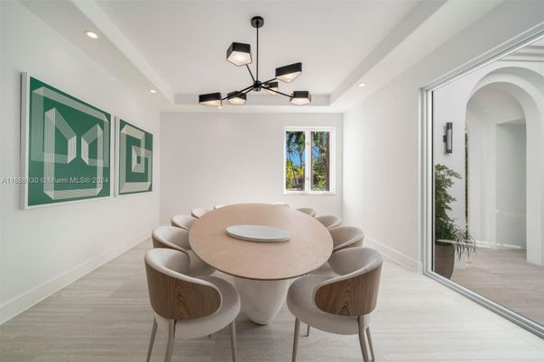 Dining room, Interior, Pendant Lights, Recessed Lighting, Wood Texture Flooring