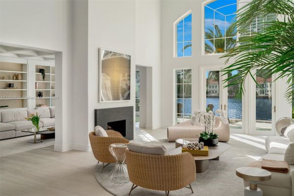 Fireplace, Interior, Living room, Water