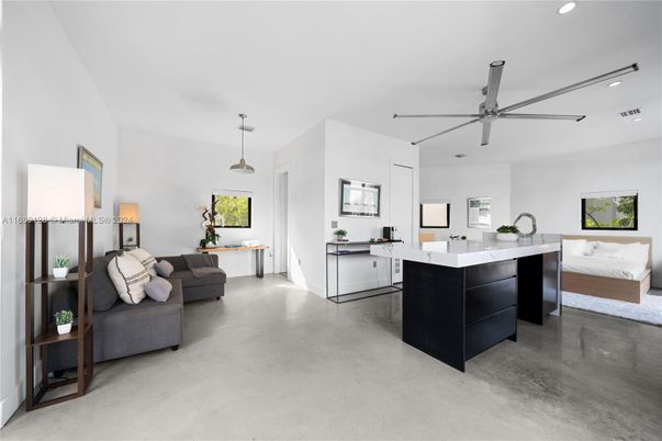 Bedroom, Interior, Kitchen, Pendant Lights, Recessed Lighting
