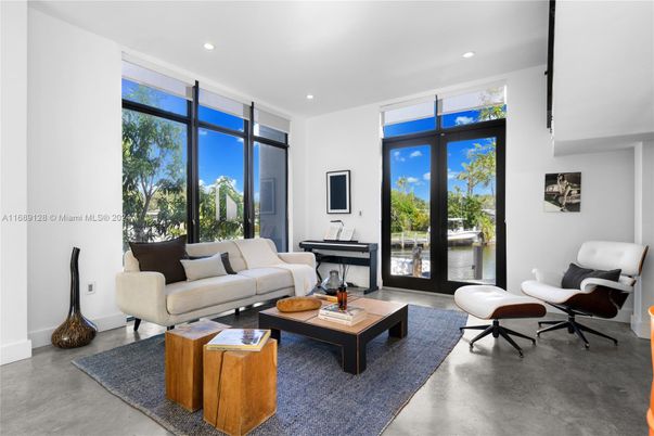 Interior, Living room, Piano, Recessed Lighting