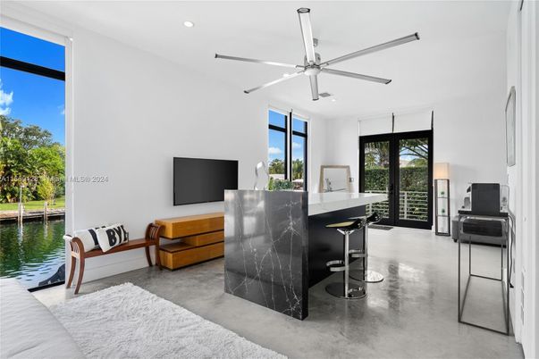 Interior, Recessed Lighting, Water