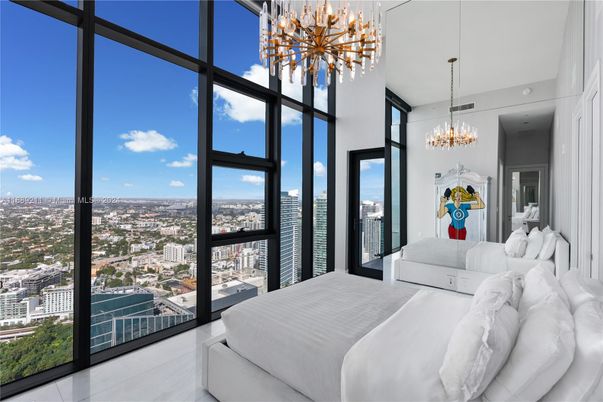 Bedroom, Chandelier, Interior, Pendant Lights