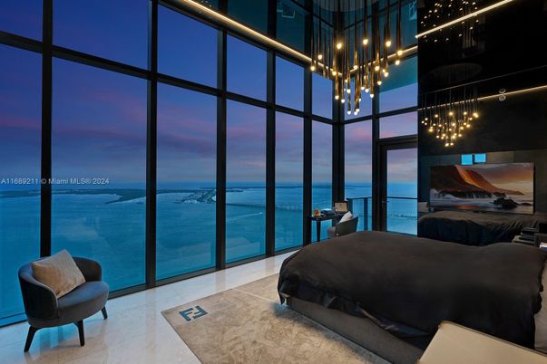 Bedroom, Interior, Pendant Lights, Water