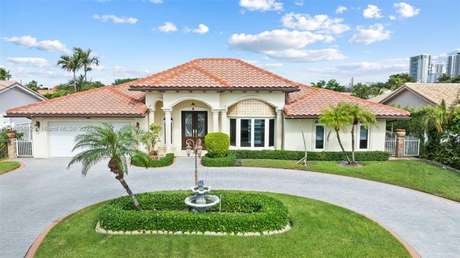 Attached, Backyard, Exterior, Facade, Spanish Mediterranean