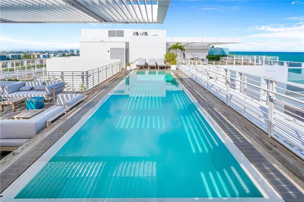 Exterior, Pool, Water