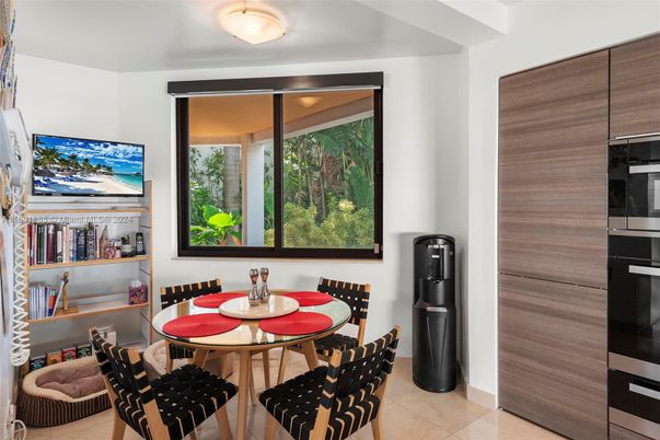 Dining room, Interior, Kitchen