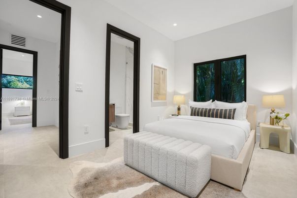Bathroom, Bedroom, Interior, Recessed Lighting