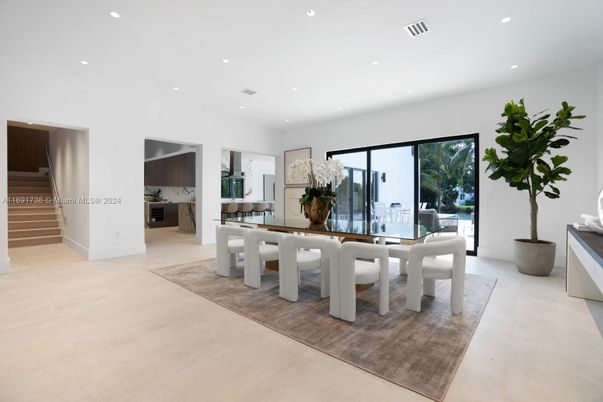 Dining room, Interior, Kitchen, Recessed Lighting