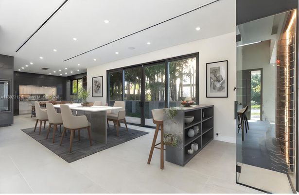 Dining room, Interior, Kitchen, Recessed Lighting
