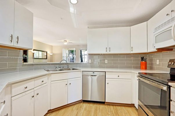 Interior, Kitchen, Stainless Steel Appliances, Wood Texture Flooring