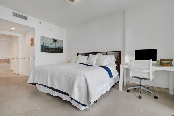 Bedroom, Home Office, Interior, Recessed Lighting