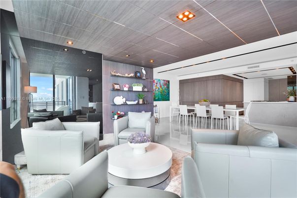 Dining room, Interior, Living room, Recessed Lighting