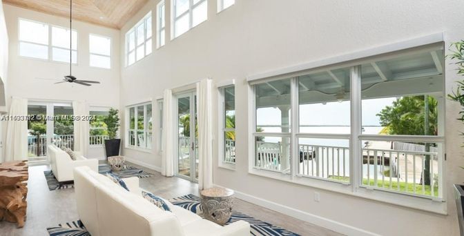 Interior, Living room, Sun Room, Wood Texture Flooring