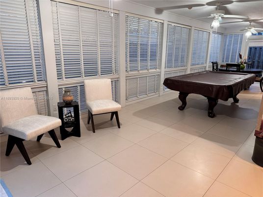 Billiard Table, Game Room, Interior