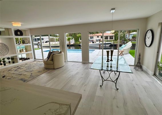 Interior, Pendant Lights, Wood Texture Flooring