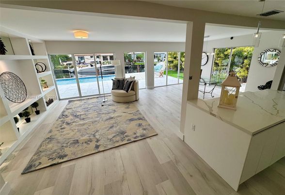 Interior, Pendant Lights, Wood Texture Flooring