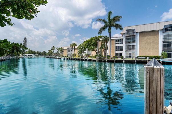 Exterior, Pool, Water