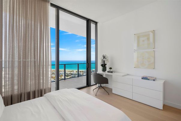 Bedroom, Home Office, Interior, Water, Wood Texture Flooring