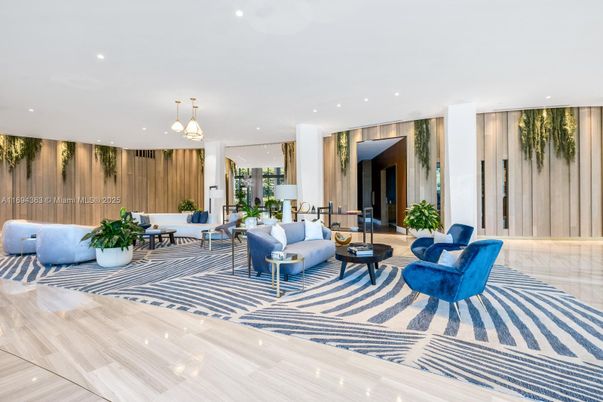 Interior, Living room, Pendant Lights, Recessed Lighting