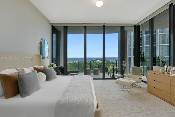 Bedroom, Interior, Water