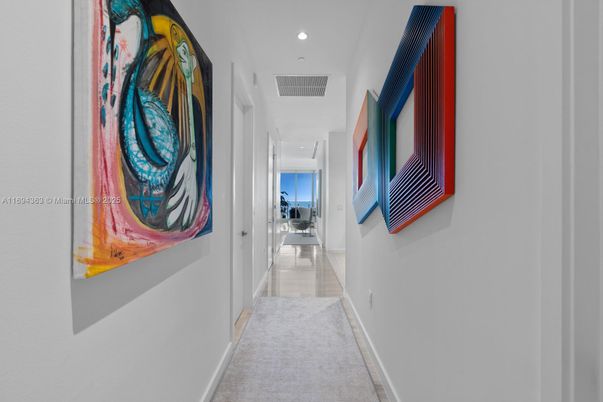 Interior, Recessed Lighting