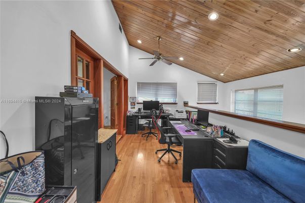 Home Office, Interior, Recessed Lighting, Wooden Ceilings, Wood Texture Flooring