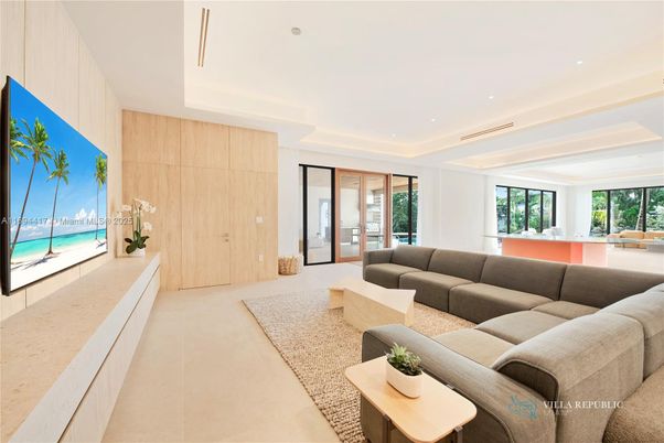 Interior, Living room, Recessed Lighting, Wooden Walls