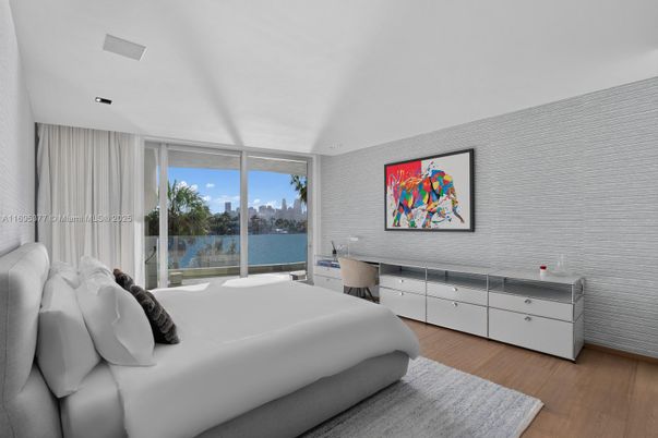 Bedroom, Interior, Recessed Lighting, Water, Wood Texture Flooring