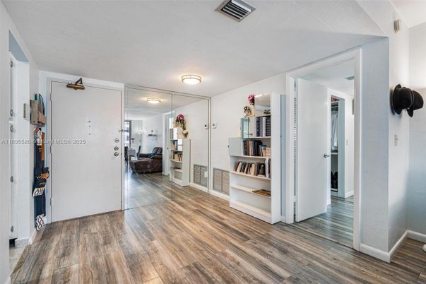 Interior, Wood Texture Flooring