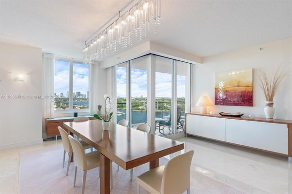 Dining room, Interior, Water