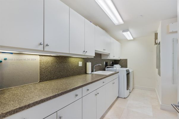 Interior, Washer