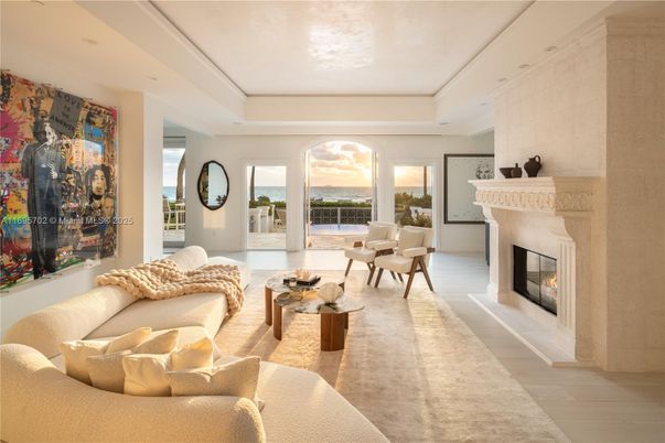 Fireplace, Interior, Living room, Recessed Lighting, Water