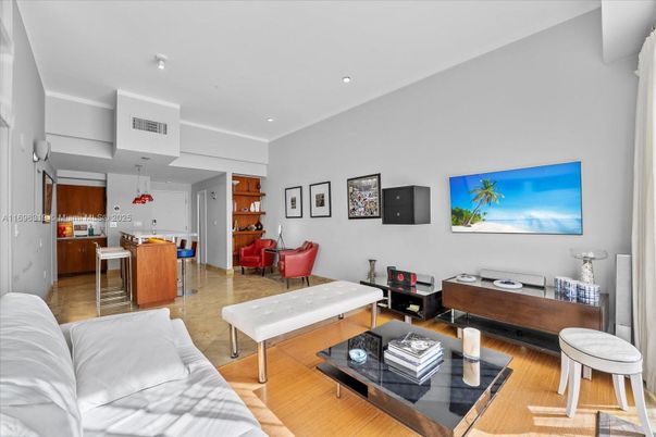 Interior, Living room, Pendant Lights, Recessed Lighting