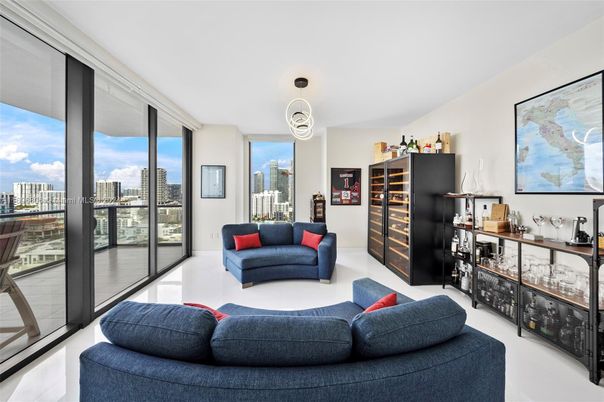 Interior, Living room, Pendant Lights
