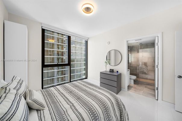 Bathroom, Bedroom, Glass Shower, Interior