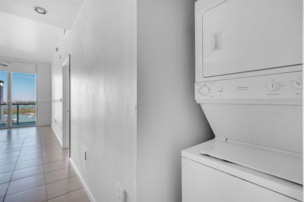 Interior, Utility Closets, Washer