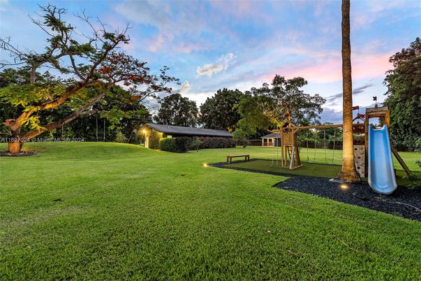 Backyard, Exterior, Playground