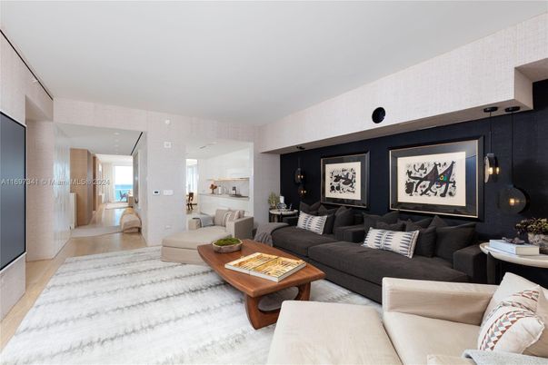 Interior, Living room, Pendant Lights