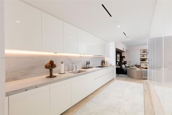 Interior, Kitchen, Living room, Marble Walls, Recessed Lighting