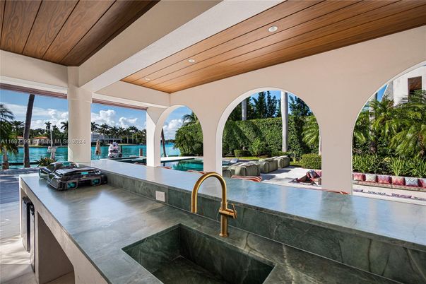 Exterior, Pool, Recessed Lighting, Water