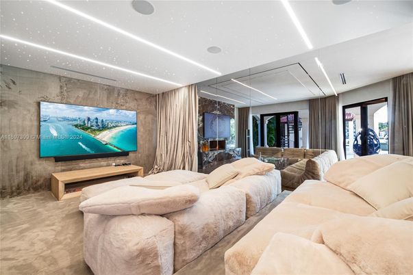 Interior, Living room, Recessed Lighting