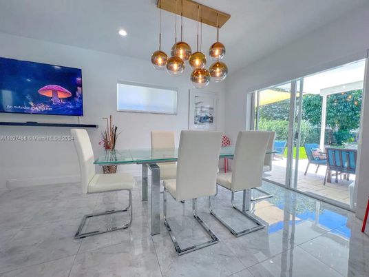 Dining room, Interior, Marble, Pendant Lights, Recessed Lighting