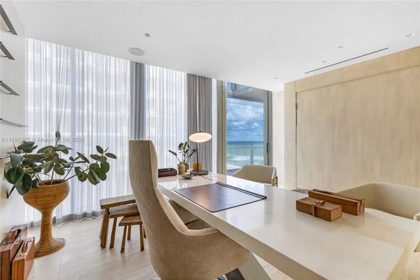 Home Office, Interior, Recessed Lighting, Water