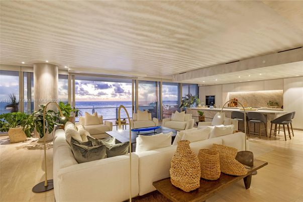 Dining room, Interior, Living room, Recessed Lighting, Water, Wood Texture Flooring