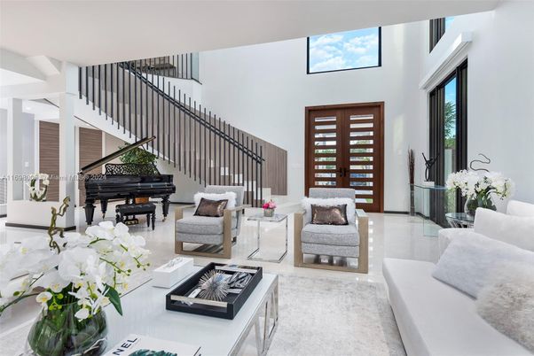 Interior, Living room, Piano