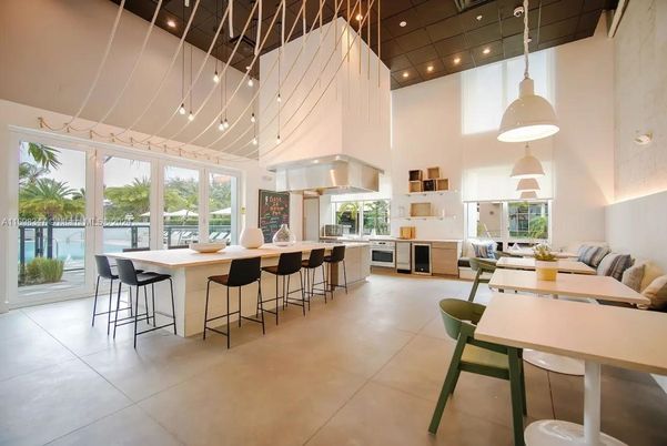 Dining room, Interior, Kitchen, Pendant Lights, Recessed Lighting