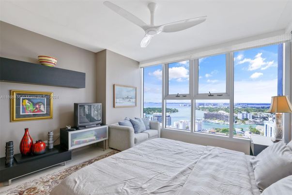 Bedroom, Interior, Water