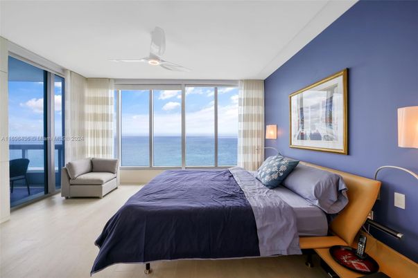 Bedroom, Interior, Water, Wood Texture Flooring