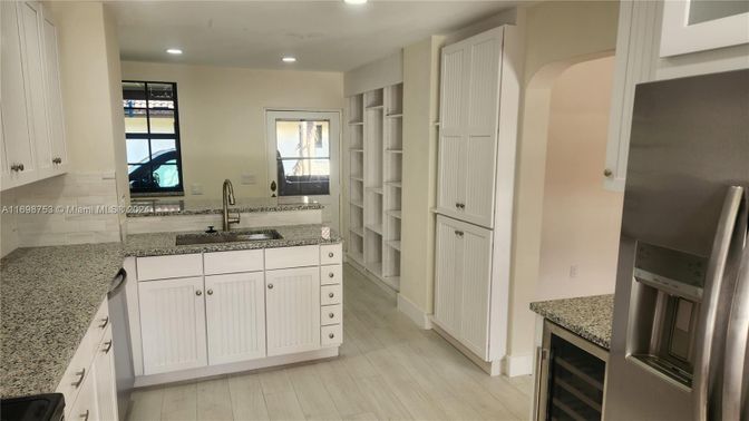 Interior, Kitchen, Recessed Lighting, Wood Texture Flooring