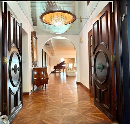 Chandelier, Interior, Piano, Wood Texture Flooring